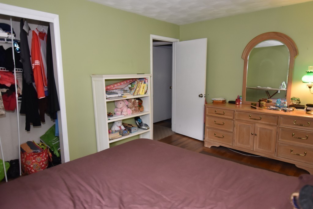 14 Sarah Street Burlington, MA 01803 - Photo 18 of 25