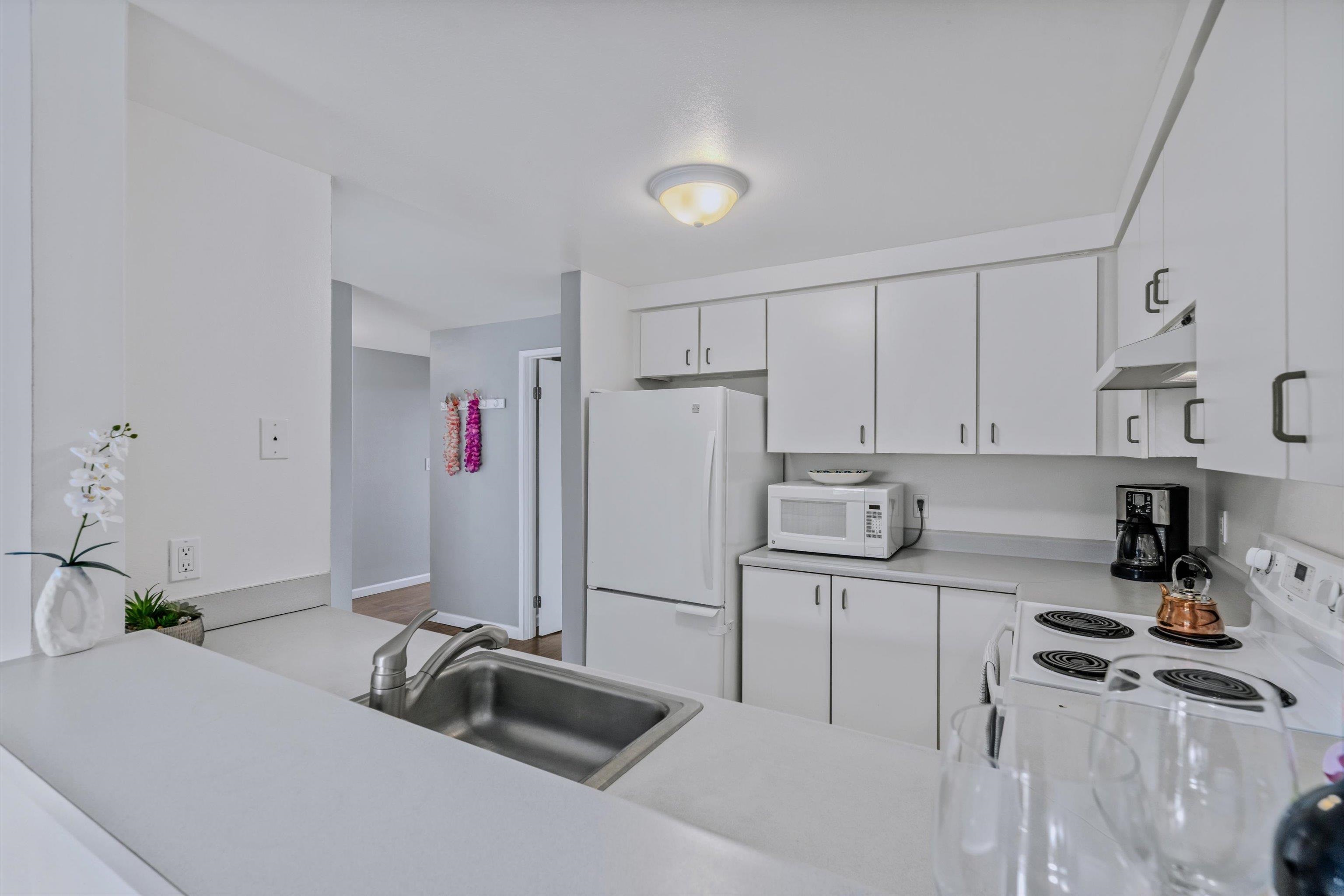 2747 South Kihei Road, Unit E308 Kihei, HI 96753 - Photo 8 of 37