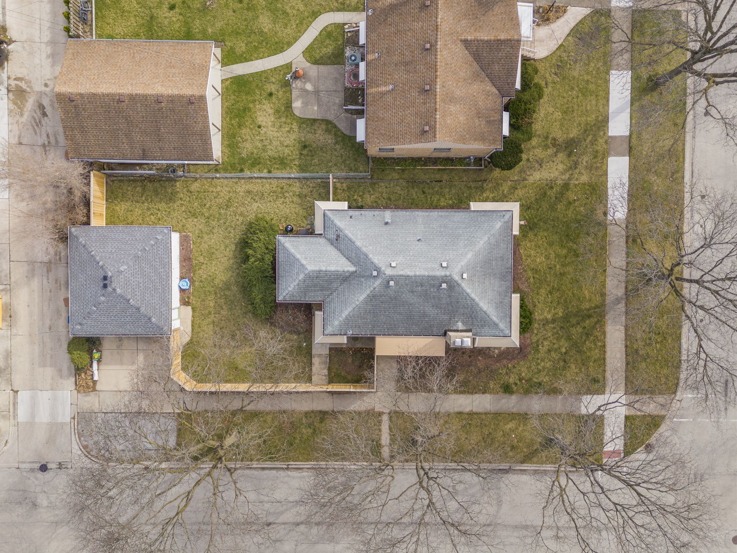 2301 18th Avenue North Riverside, IL 60546 - Photo 19 of 28 an aerial view of a house with swimming pool