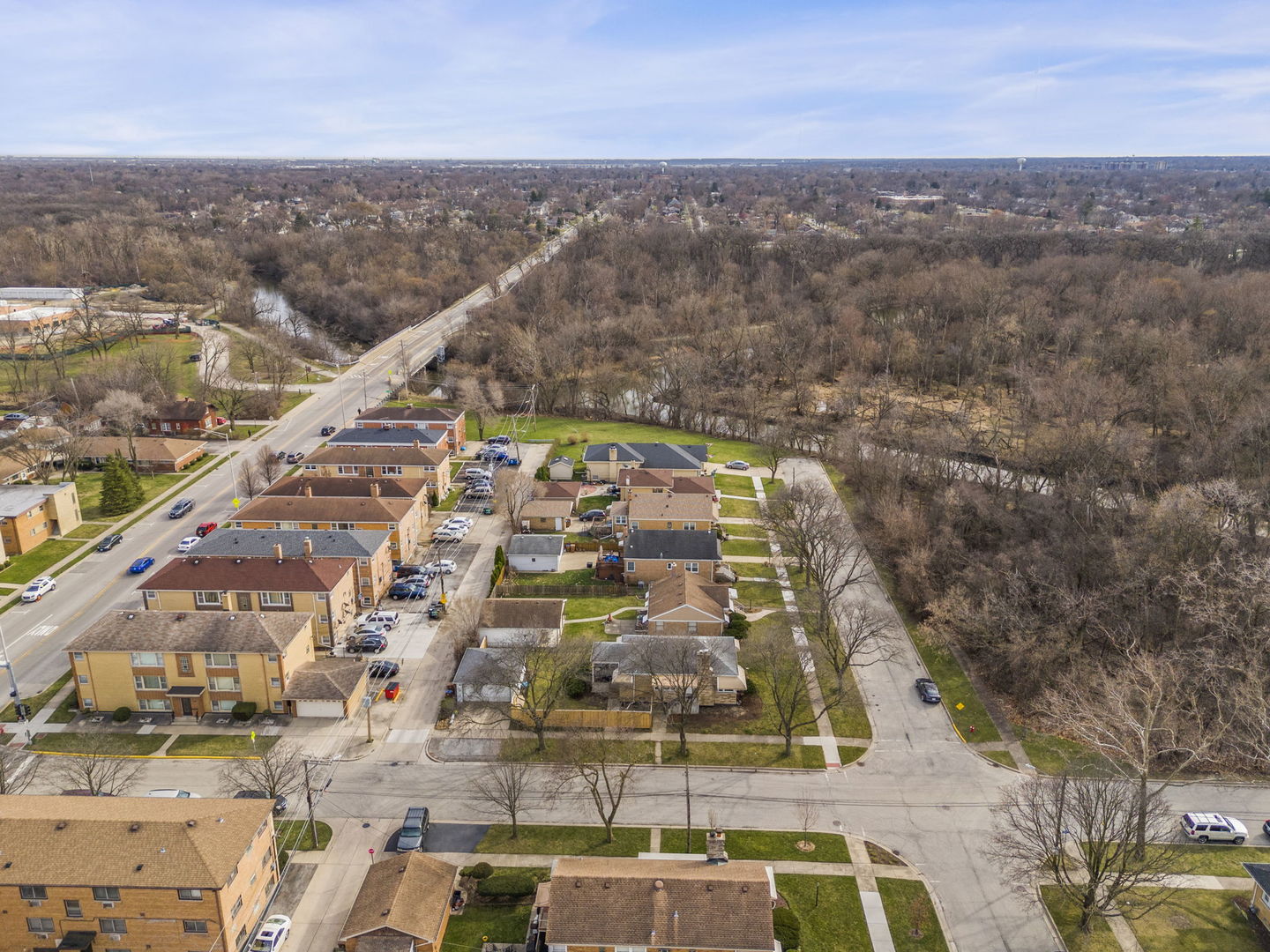 2301 18th Avenue North Riverside, IL 60546 - Photo 20 of 28 a view of building with yard