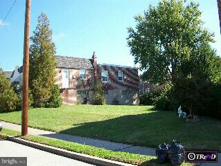 746 Claire Road Philadelphia, PA 19128 - Photo 3 of 4 Gallery Image 3