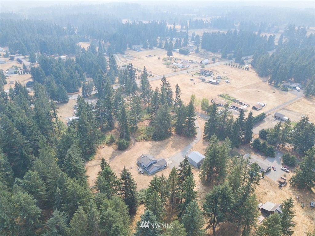 13245 Reo Road Southeast Rainier, WA 98576 - Photo 21 of 23 Gallery Image 21