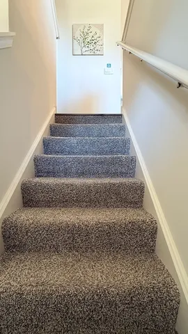 $3,200 | 2008 Yellowstone Boulevard, Unit 2008, Mundelein, IL 60060