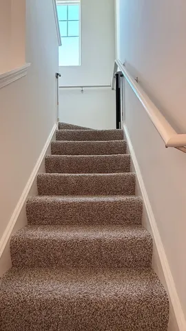 $3,200 | 2008 Yellowstone Boulevard, Unit 2008, Mundelein, IL 60060