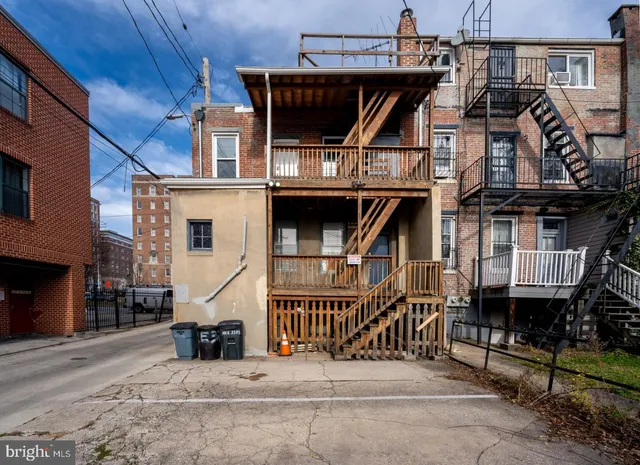 $1,500 | 101 East 33rd Street, Unit 1, Baltimore, MD 21218