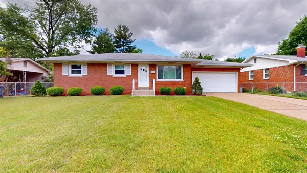 $210,000 | 1914 North Thomas Avenue, Evansville, IN 47711