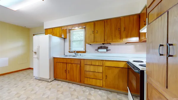 $210,000 | 1914 North Thomas Avenue, Evansville, IN 47711