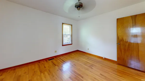 $210,000 | 1914 North Thomas Avenue, Evansville, IN 47711
