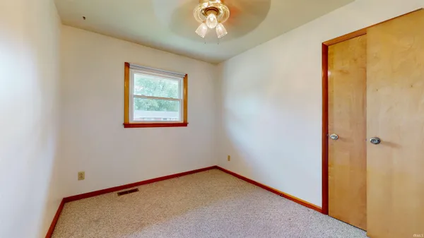 $210,000 | 1914 North Thomas Avenue, Evansville, IN 47711