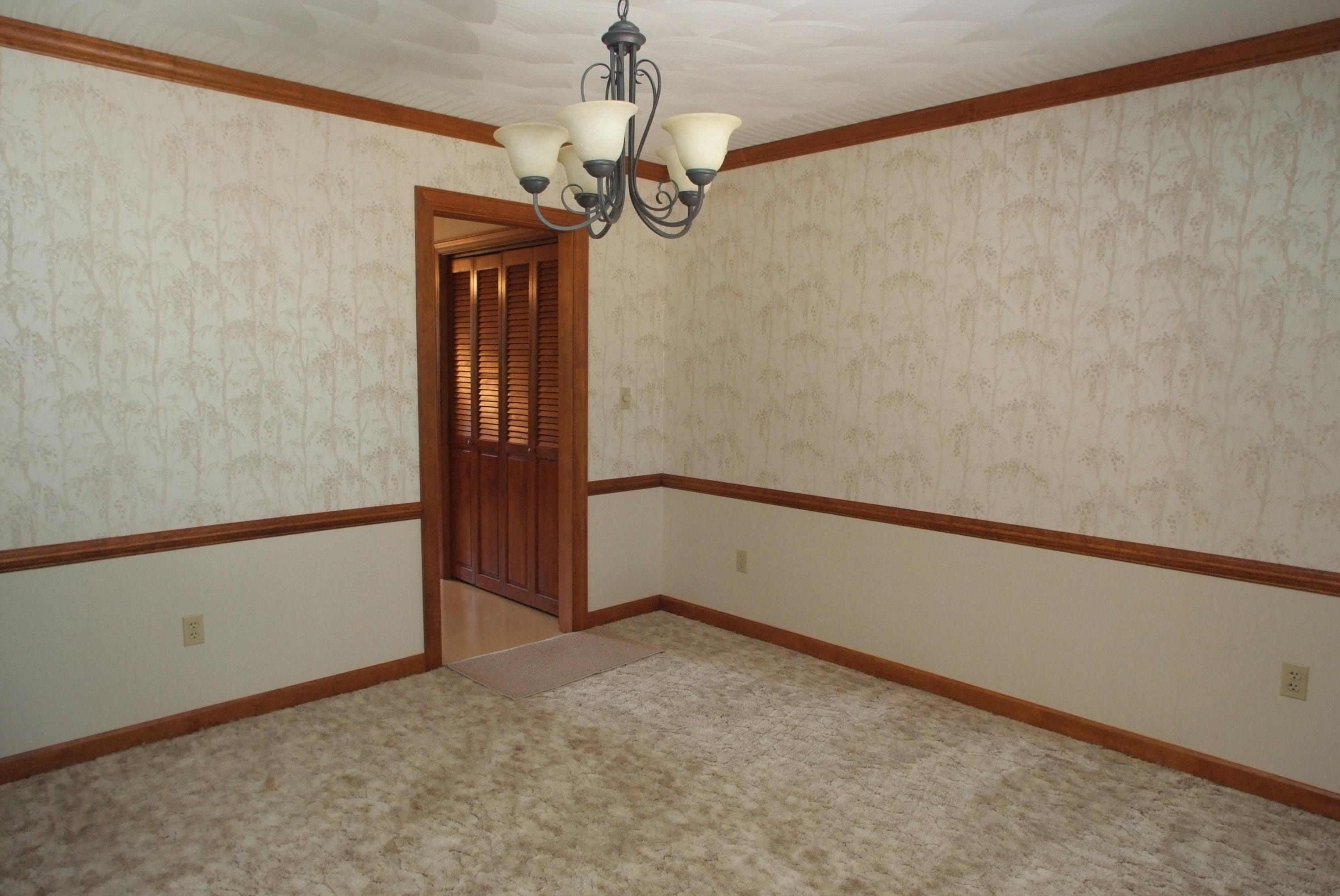 4631 Rte 1094 Roanoke, VA 24012 - Photo 6 of 21 INTERIOR