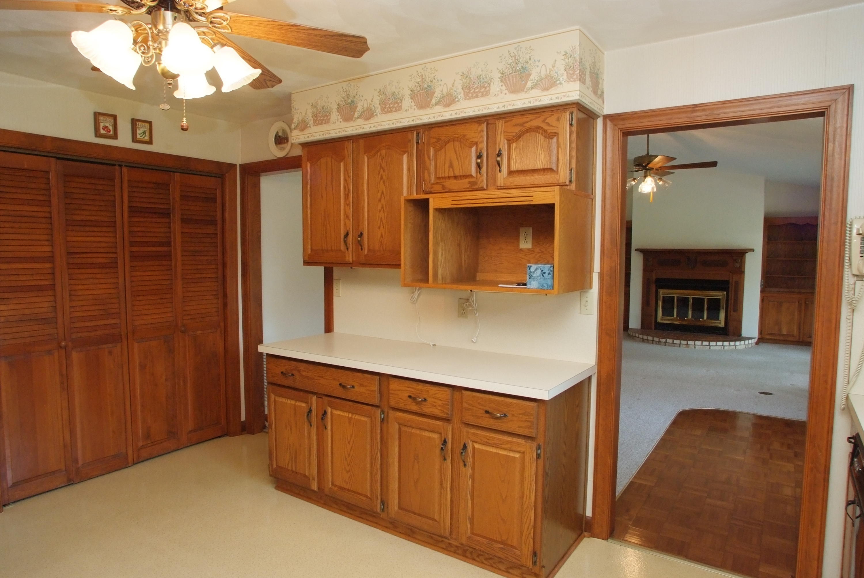 4631 Rte 1094 Roanoke, VA 24012 - Photo 10 of 21 INTERIOR