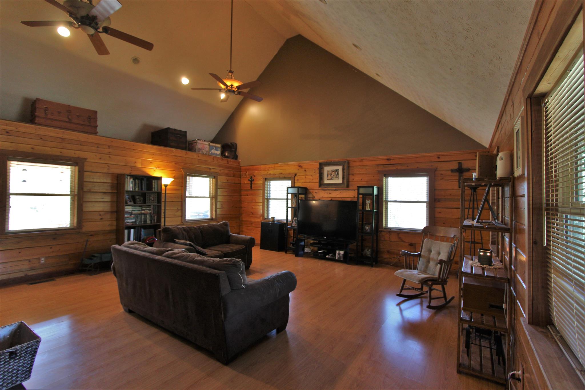 2296 Tracy Road Watertown, TN 37184 - Photo 19 of 29 a living room with furniture and a flat screen tv