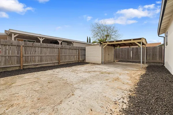 a view of a house with a garage