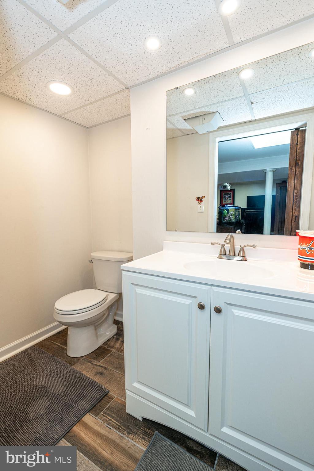 9523 Ridgely Avenue Baltimore, MD 21234 - Photo 15 of 33