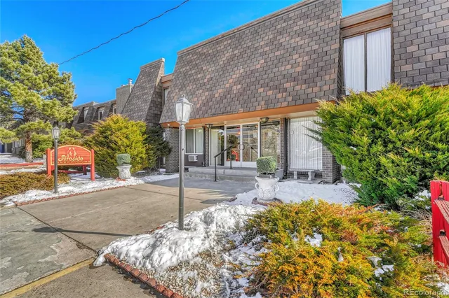 $1,550 | 8330 Zuni Street, Unit 219, Denver, CO 80221