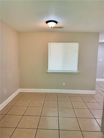 $1,300 | 209 Lenzie Drive, Unit B, Laplace, LA 70068