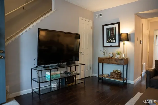 $205,000 | 1737 Canary Cove, St. Louis, MO 63144