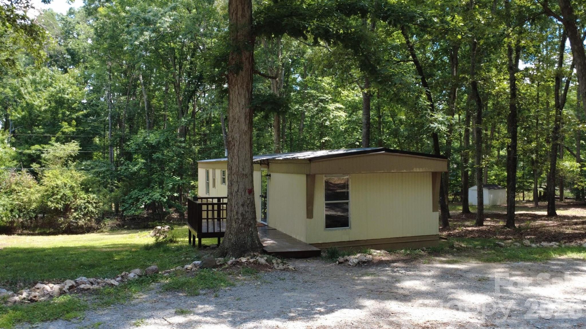 1140 Love Valley Road Clover, SC 29710 - Photo 3 of 27
