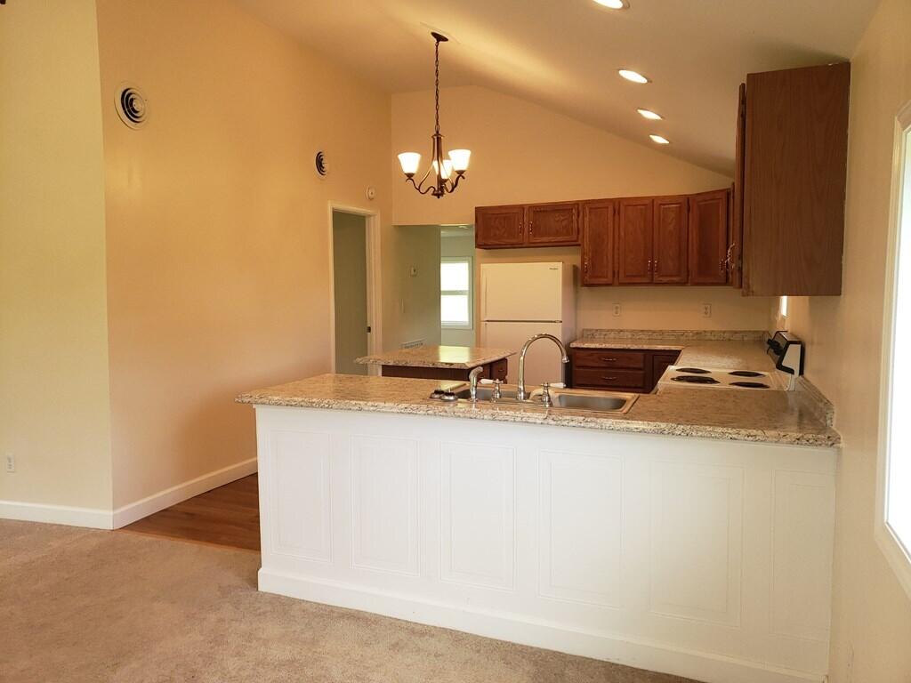 11006 Caney Valley Road Bristol, VA 24202 - Photo 2 of 34 caney v kit2