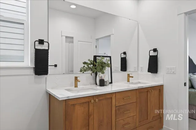 $469,000 | 1268 West Swift Fox Street, Meridian, ID 83642