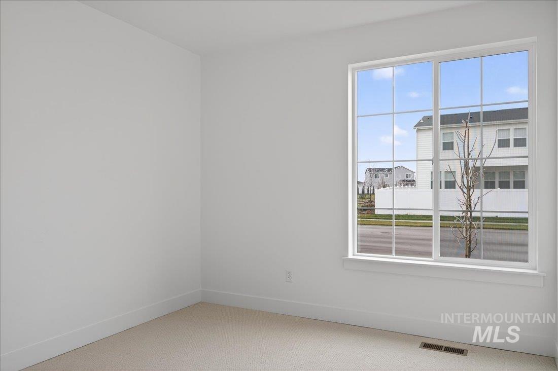1268 West Swift Fox Street Meridian, ID 83642 - Photo 19 of 34 Unfurnished room featuring baseboards