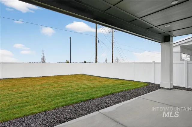 $469,000 | 1268 West Swift Fox Street, Meridian, ID 83642