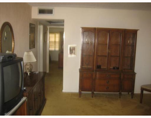 15 Suffolk A, Unit 15 Boca Raton, FL 33434 - Photo 6 of 6 Additional Photo