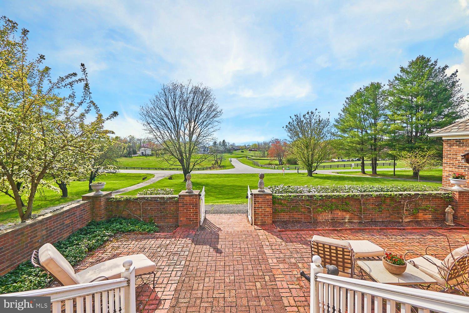 23470 Dover Road Middleburg, VA 20117 - Photo 3 of 48 Gallery Image 3