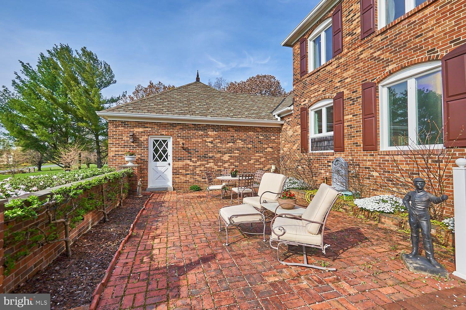 23470 Dover Road Middleburg, VA 20117 - Photo 4 of 48 Gallery Image 4