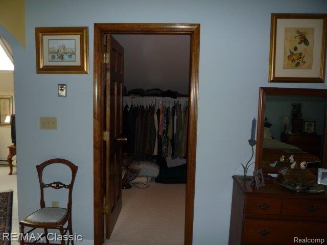 147 Cherokee Road Pontiac, MI 48341 - Photo 15 of 24 Walk In Closet in Master