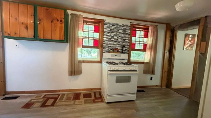 6053 Vermont Rte 100 Hyde Park, VT 05655 - Photo 22 of 44