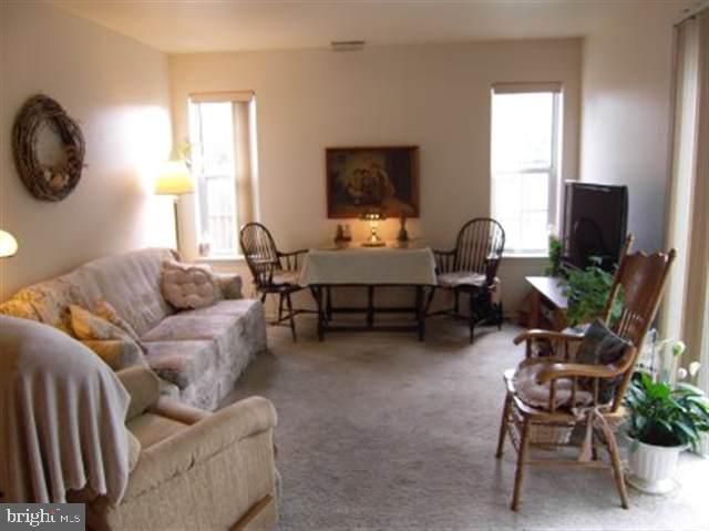 1135 Pond Road Harrisburg, PA 17111 - Photo 3 of 14 Gallery Image 3