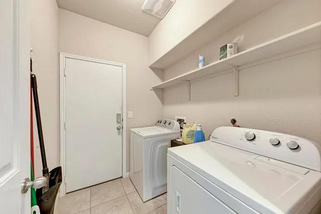 a view of utility room with washer and dryer