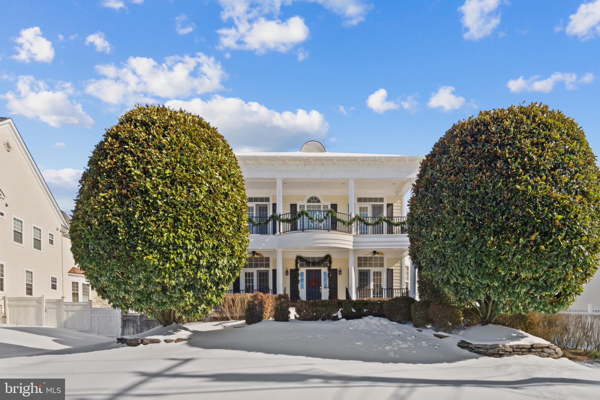 9223 Ox Road Lorton, VA 22079 - Photo 2 of 52 Winter Season Exterior