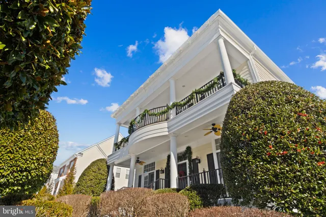 a view of a large building