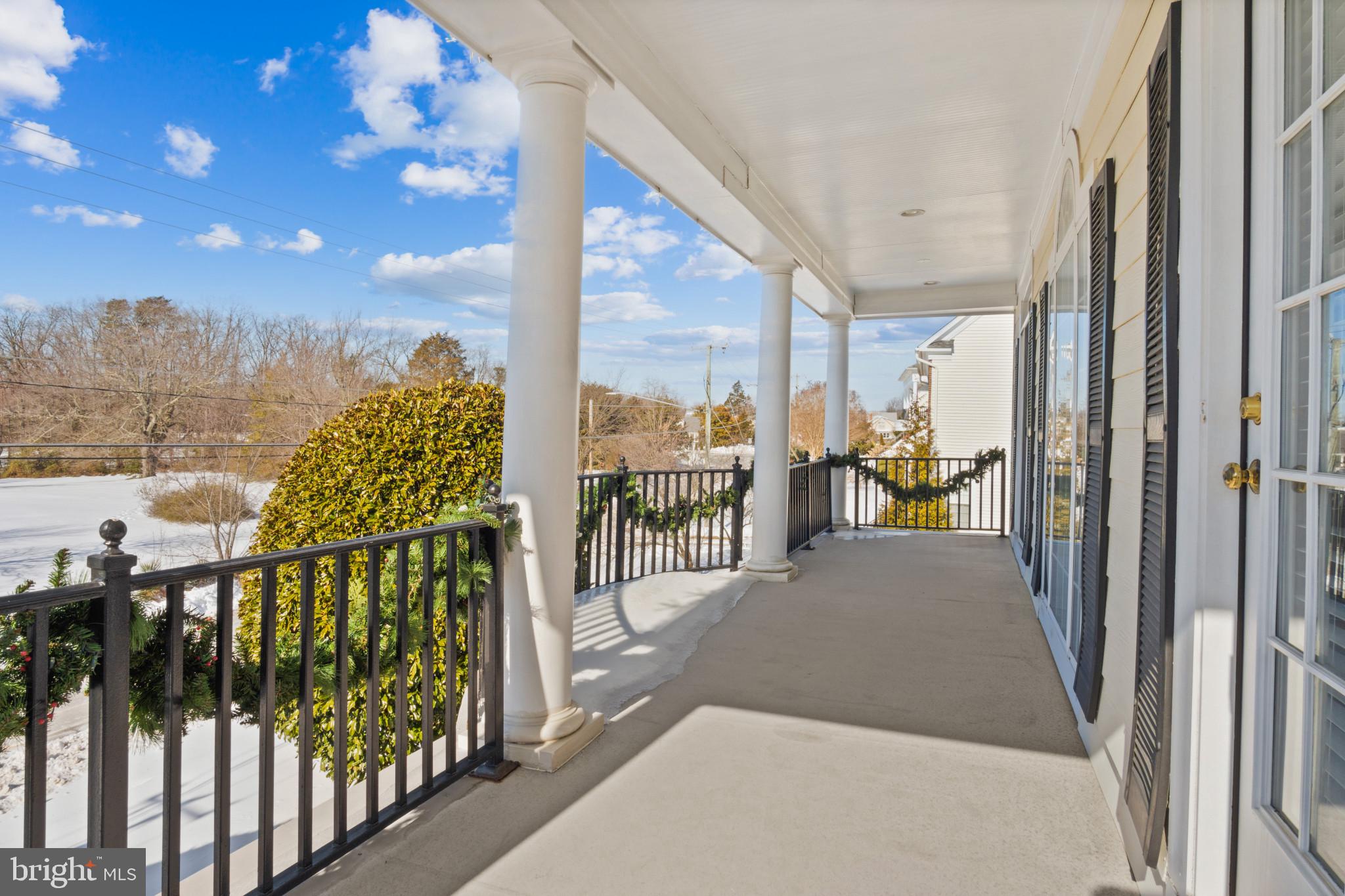 9223 Ox Road Lorton, VA 22079 - Photo 5 of 52 Lovely and Spacious Porch