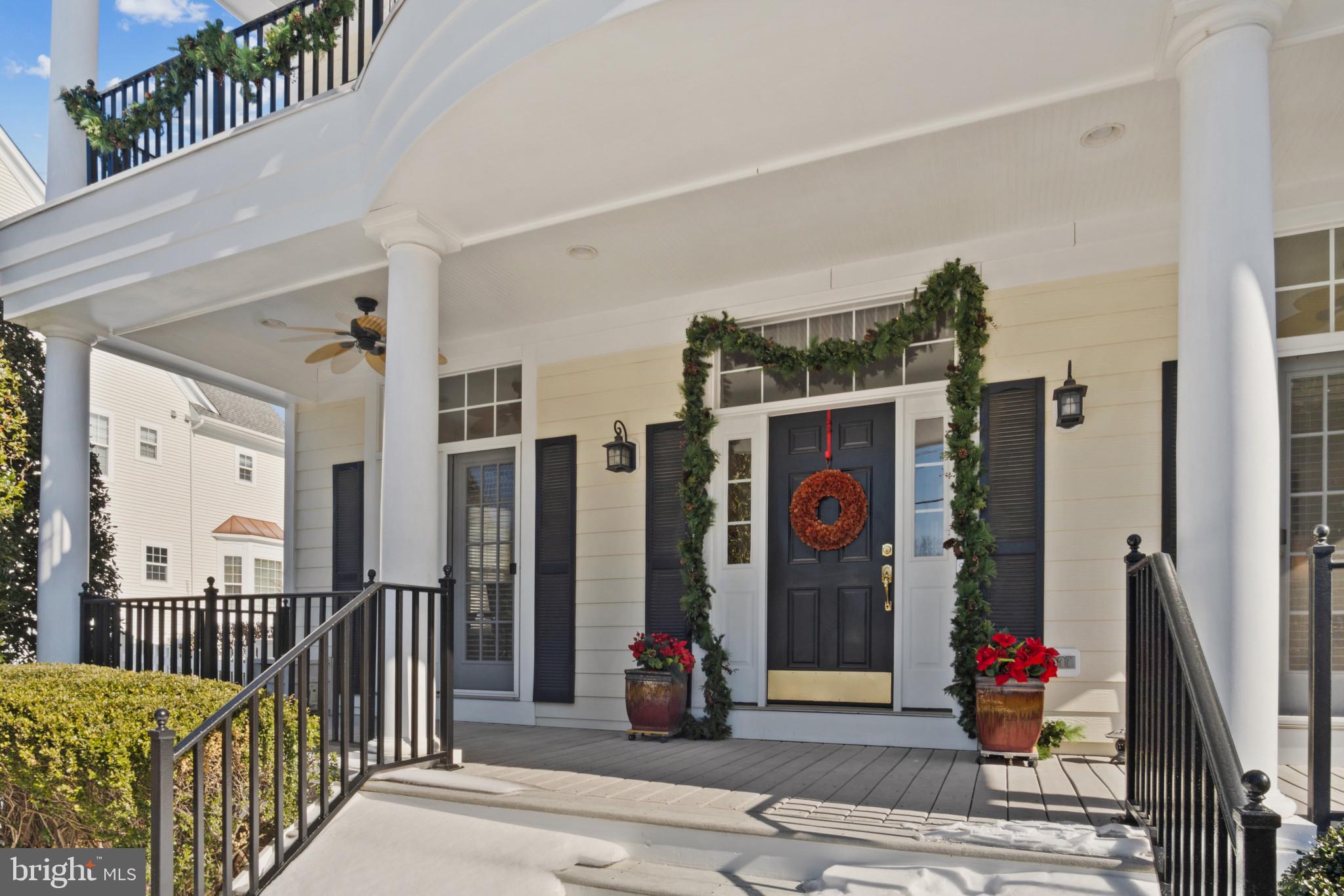 9223 Ox Road Lorton, VA 22079 - Photo 7 of 52 Beautiful Entry-way