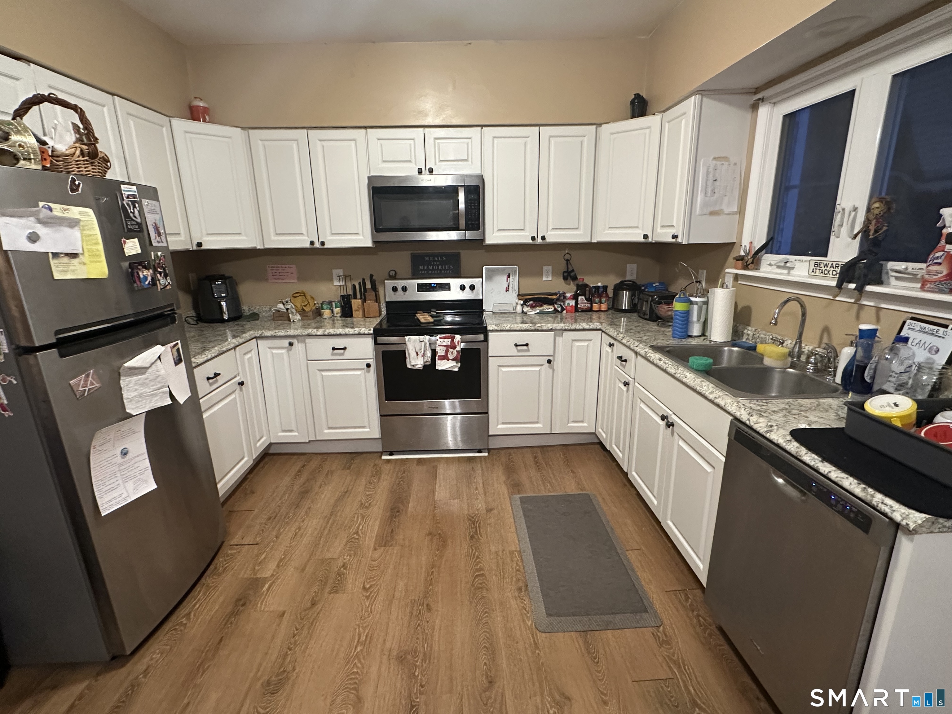 20 Manning Road Enfield, CT 06082 - Photo 12 of 24 Kitchen