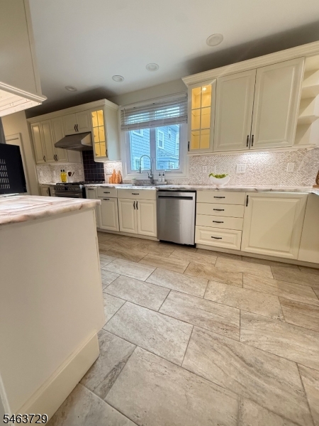 748 Livingston Road Elizabeth, NJ 07208 - Photo 9 of 48 Gallery Image 9