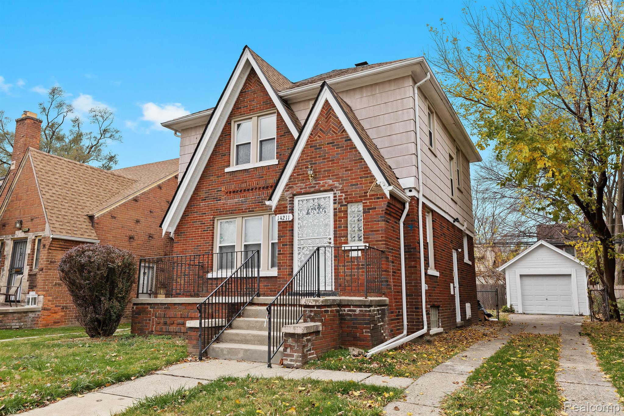 14211 Rutherford Street Detroit, MI 48227 - Photo 3 of 25 Gallery Image 3