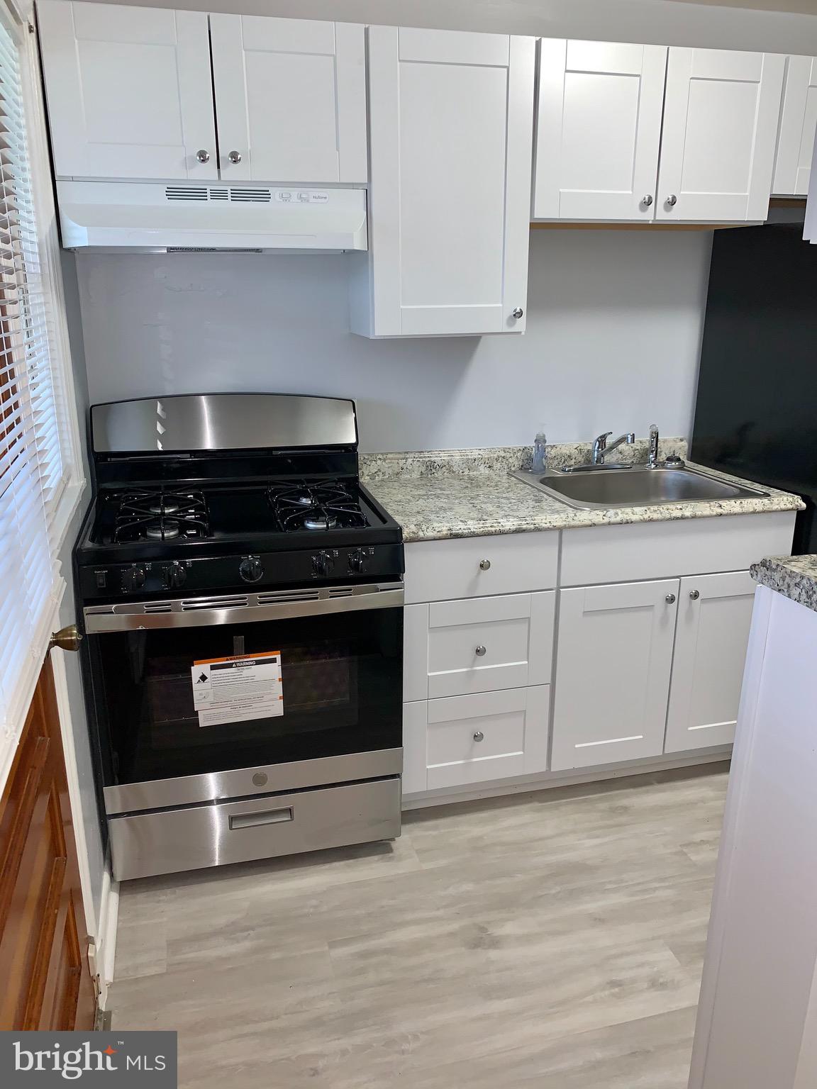 3634 Raymonn Avenue Baltimore, MD 21213 - Photo 9 of 29 Newly renovated kitchen 2