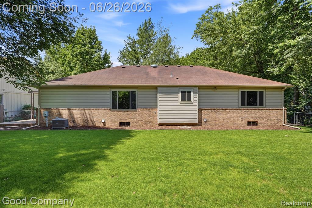 21466 Ruth Street Farmington, MI 48336 - Photo 33 of 37