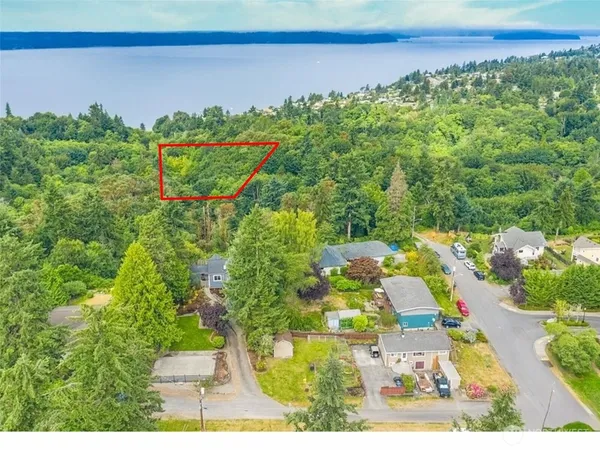 $55,000 | 1517 Southwest 124th Street, Burien, WA 98146