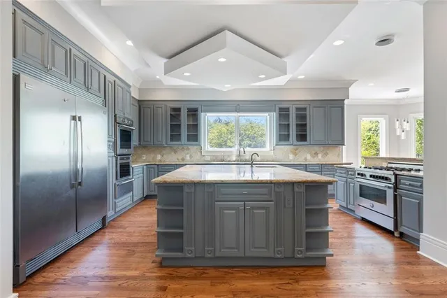 $1,599,900 | 6509 Lily Trail, Fairburn, GA 30213