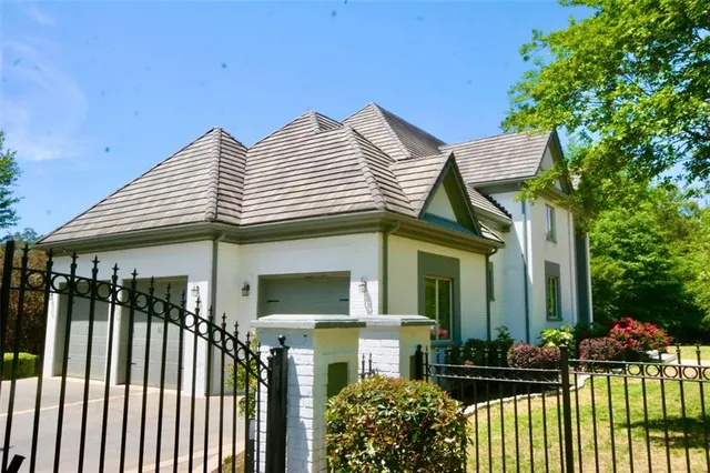 $1,599,900 | 6509 Lily Trail, Fairburn, GA 30213