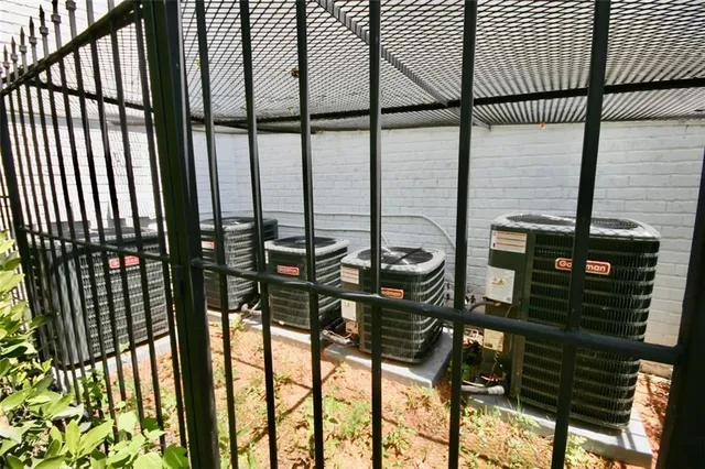 $1,599,900 | 6509 Lily Trail, Fairburn, GA 30213