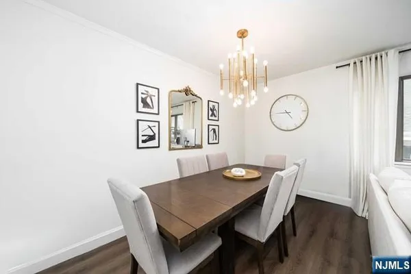 $2,400 | 141 Park Avenue, Unit 8, East Rutherford, NJ 07073