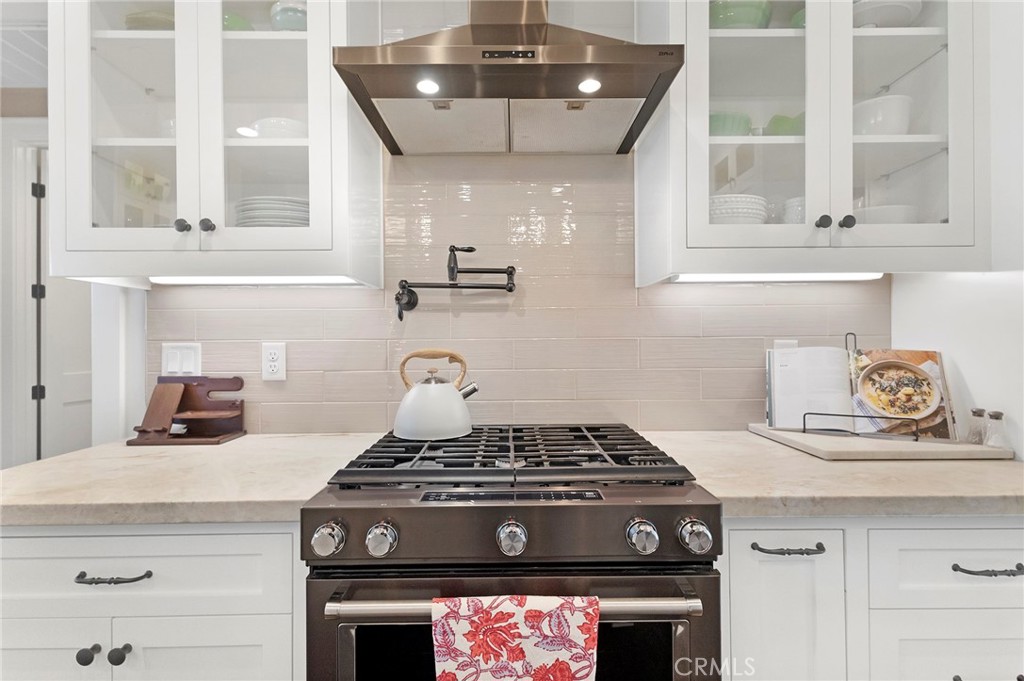 3424 Hackamore Lane Chico, CA 95973 - Photo 20 of 67 a stove top oven sitting inside of a kitchen