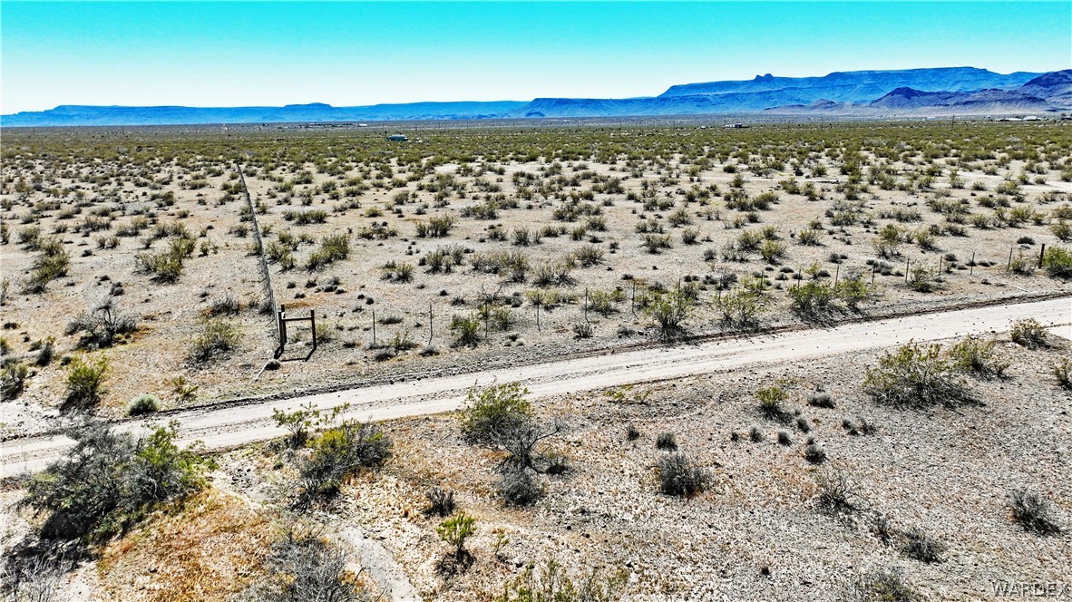 10-acres West Geronimo Road Golden Valley, AZ 86413 - Photo 5 of 9 Northeast Corner