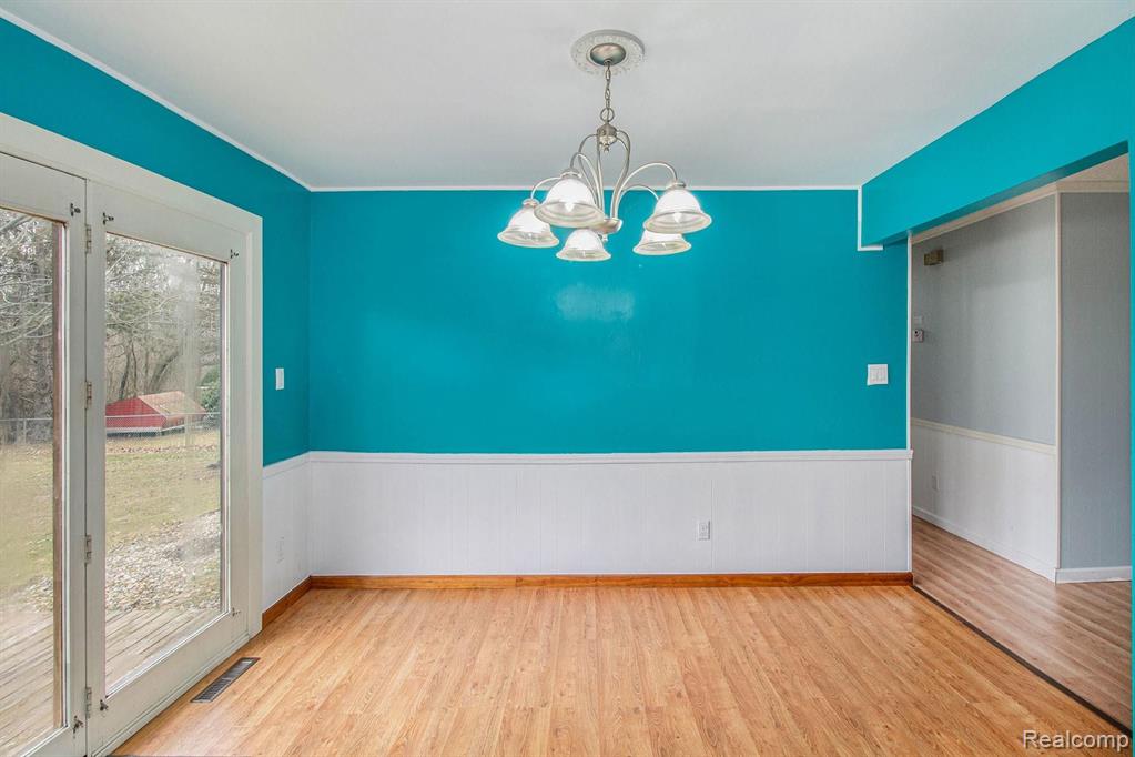 8447 West Farrand Road Montrose, MI 48457 - Photo 9 of 27 Gallery Image 9